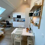 Logies-m Comfort Inc Bikes Apartman *